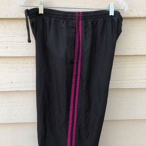Avis lined black jogging pants  size L